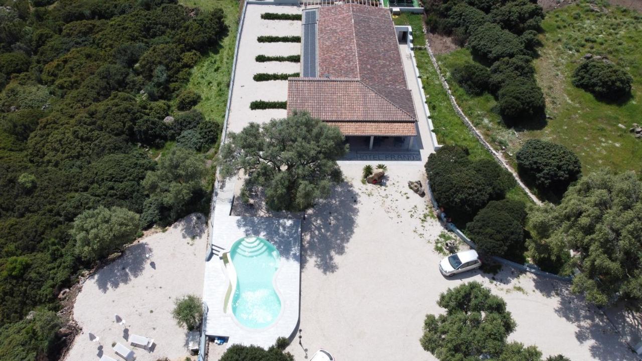 Hotel Pranos Turismo Rurale Cala Gonone Exteriör bild